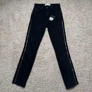 Reformation Lane Jumper Black Denim Jeans Zip Up Leg NWT Size 26